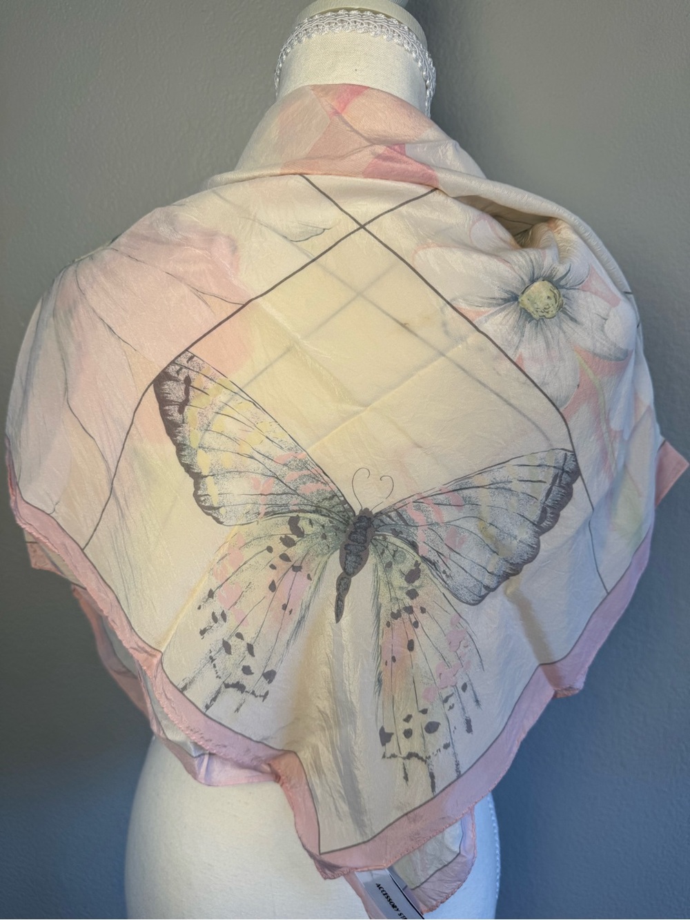 Vintage Accessory Street 100% Silk Breast Cancer Awareness Pink Ribbon Scarf